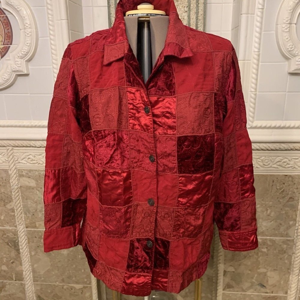 C.L.O.T.H.E.S. Sz 1X. Top or Jacket. Patchwork. Embroidered. Long Sleeve. B35